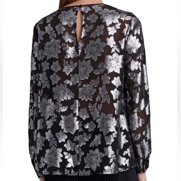 Club Monaco Metallic Pattern Silk Blend Semi Sheer Blouse In Floral Print - XXS - Picture 9 of 16